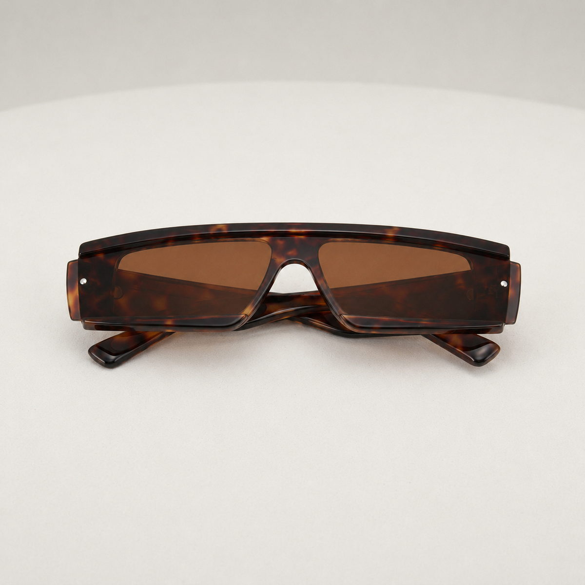 Nero Shades
