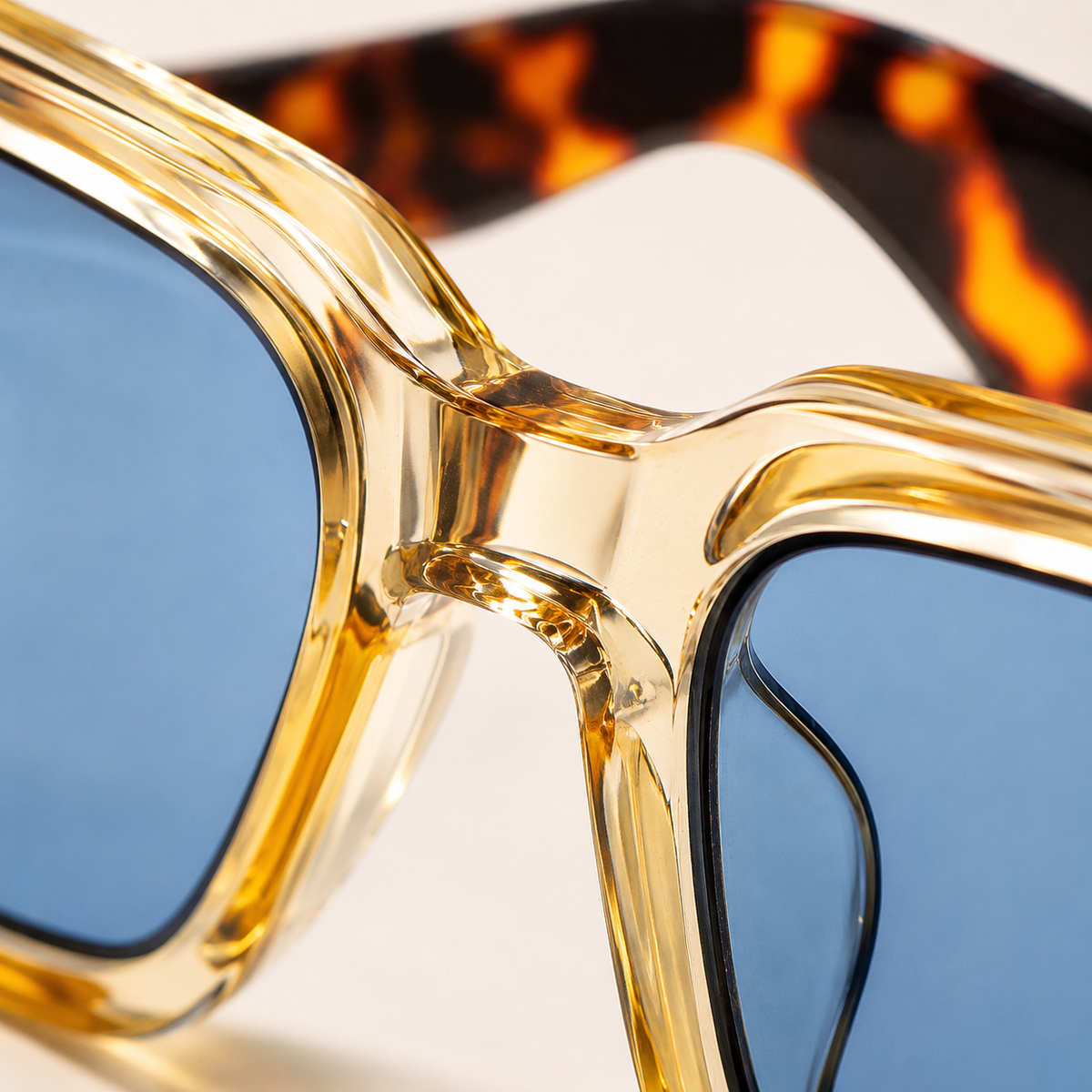 Azzurro Shades