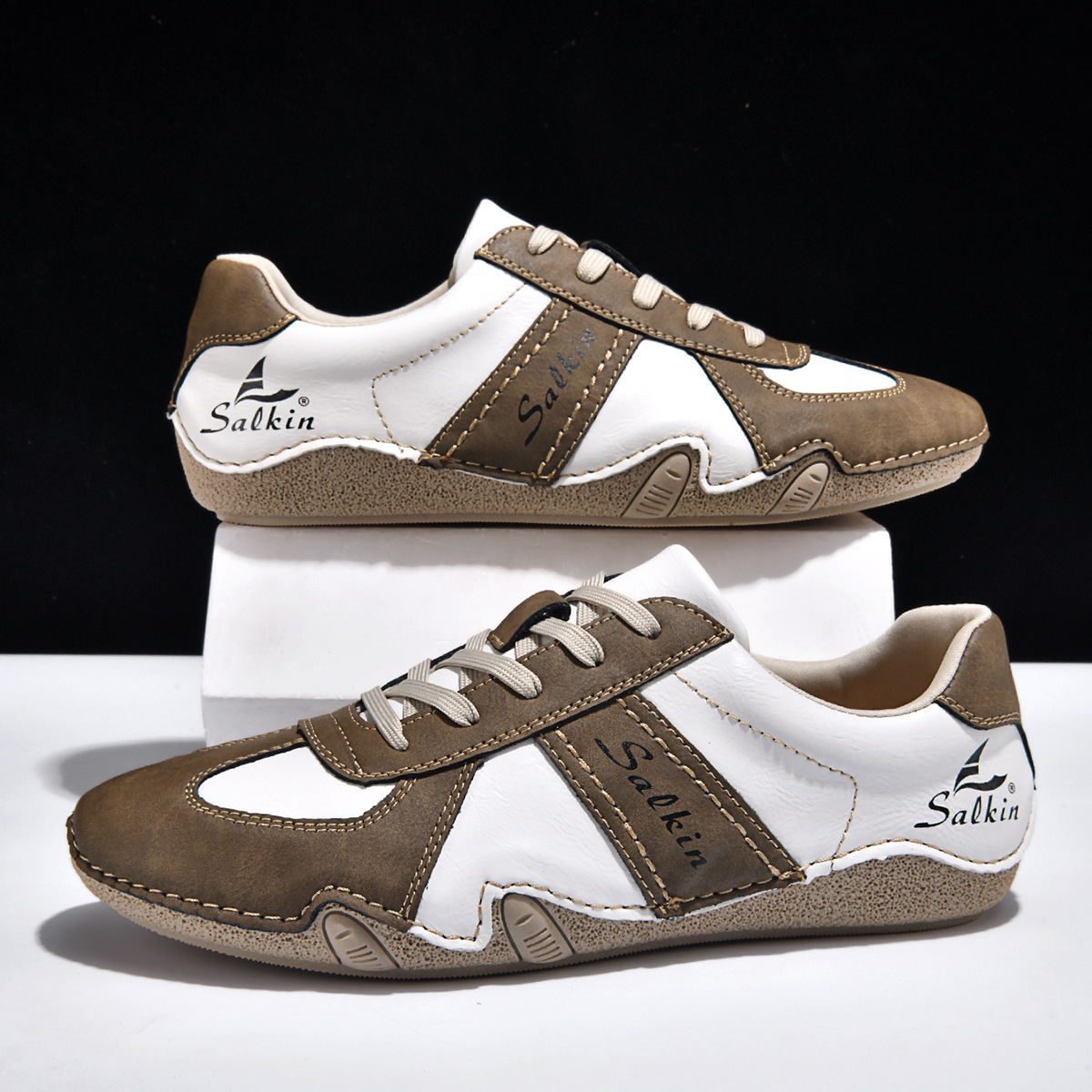 Bannister Retro Trainer